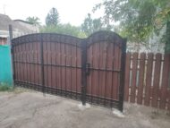 Ворота распашные с отдельно стоящей калиткой "Гэлэкси" 2
